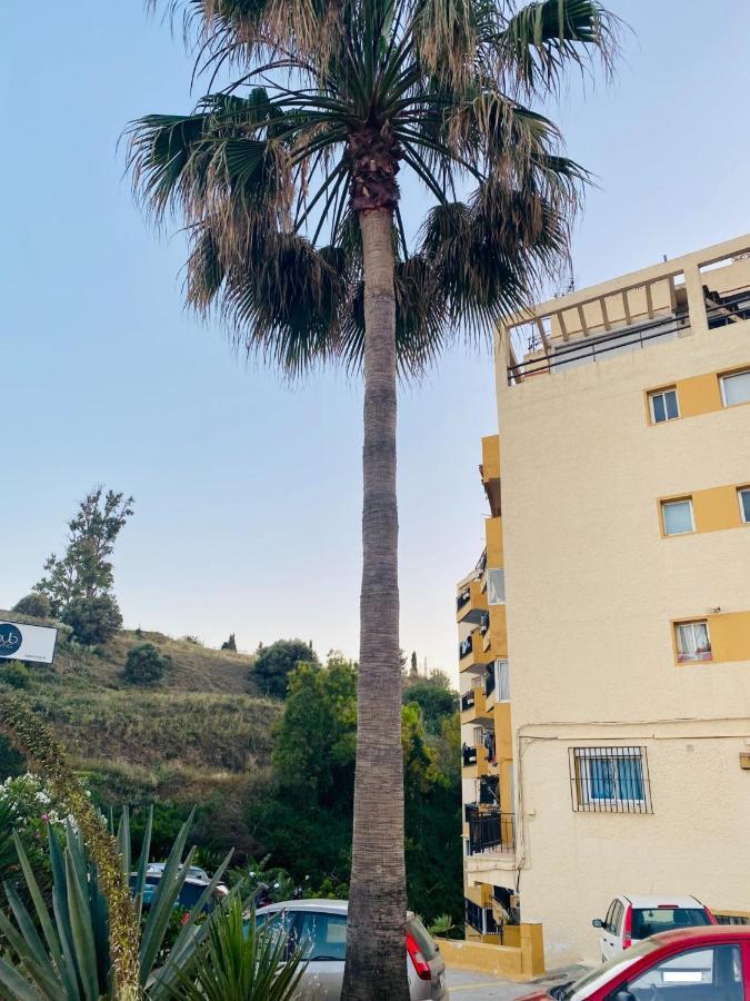 Segunda Linea De Playa Brisa Tropical Apartment Fuengirola Bagian luar foto